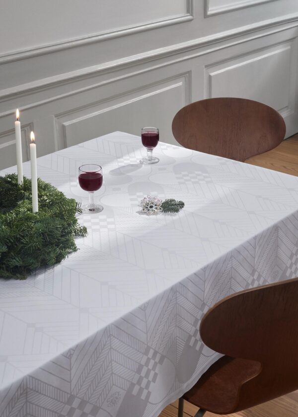 GEORG JENSEN DAMASK Juledug 140x240 cm